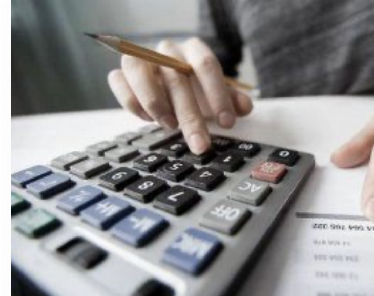 Gobierno oficializó el aumento del piso de Ganancias: a partir de cuánto será este mes