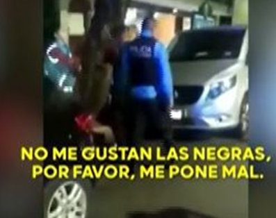 Le dijo a una policía "No me gustan las negras" y la denunciaron por discriminación