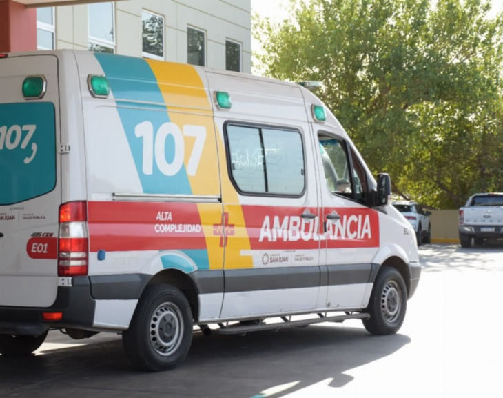 Tres mujeres resultaron heridas tras un brusco choque 