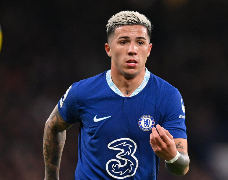 Enzo Fernández brilló en su debut en Chelsea