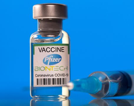 Estados Unidos autorizó vacunar con Pfizer y Moderna a babes de más de 6 meses