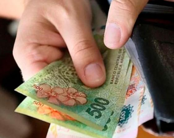 Argentina tiene el salario promedio más bajo de Latinoamérica