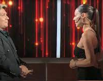 Pampita, a pura ironía, al preguntarle a Kenny Palacios por el posteo de Wanda Nara insultando a China Suárez