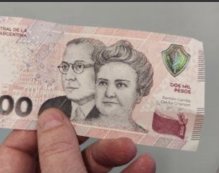Cómo detectar billetes de $2000 falsos: 10 tips de seguridad a tener en cuenta