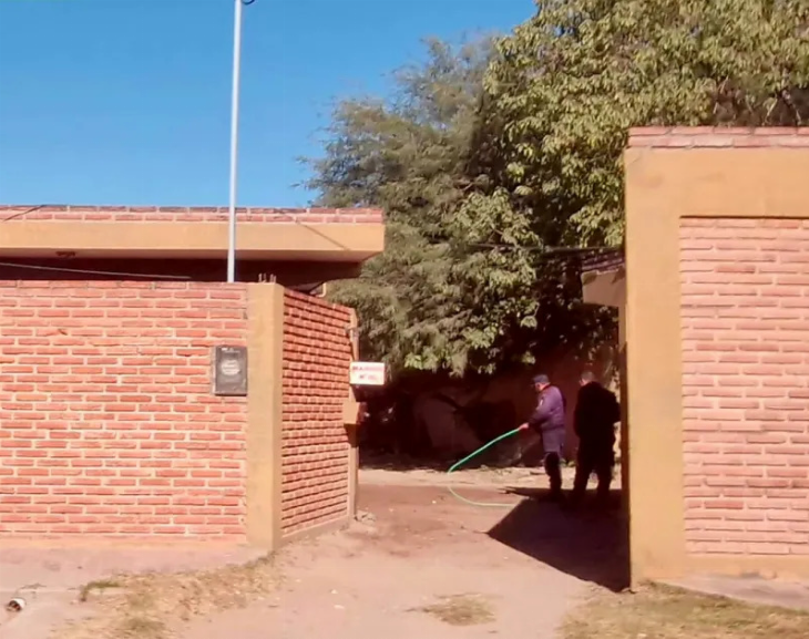 Hallan muerto a un hombre tras un encuentro íntimo con una jovencita