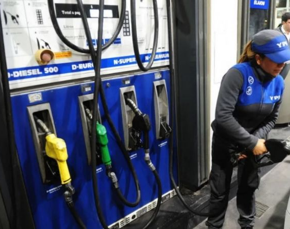 Hoy subieron un 4% los combustibles y así se venden ahora en San Juan