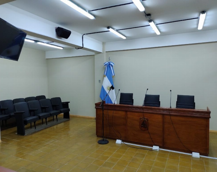 Condenan a 5 años de prisión al ex policía acusado de abusar a su nieta