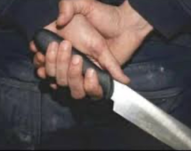 Murió un hombre en Capital y creen que lo apuñaló una mujer 