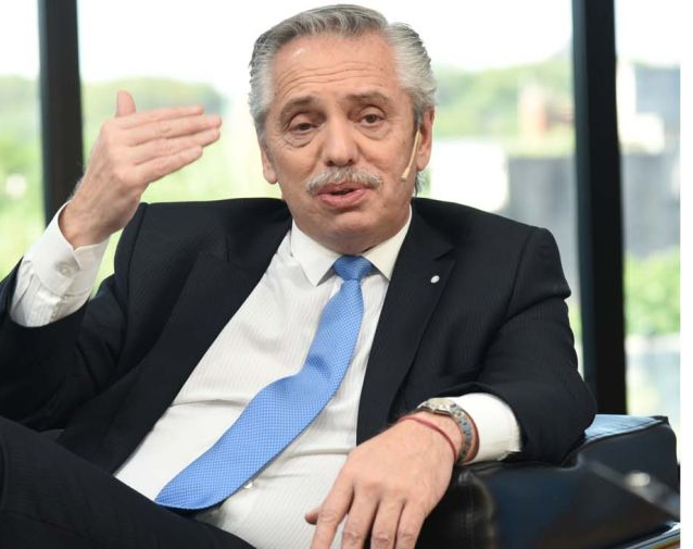 Alberto Fernández criticó a Daniel Scioli por su posible continuidad como embajador en Brasil