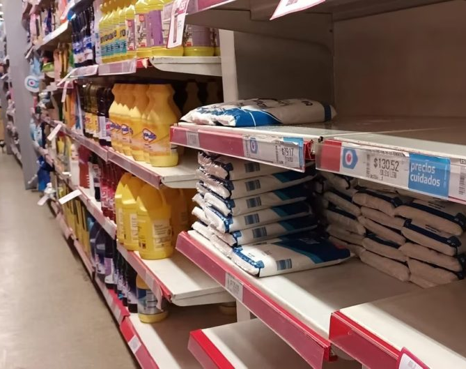 Aseguran que en San Juan se normalizó el faltante de productos en los supermercados