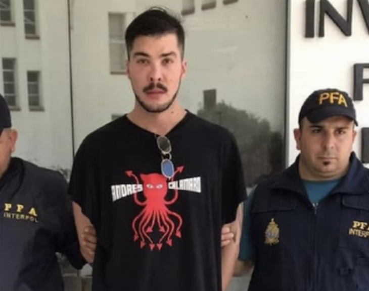 Detuvieron a un famoso cantante mexicano en Buenos Aires por abuso sexual de menores