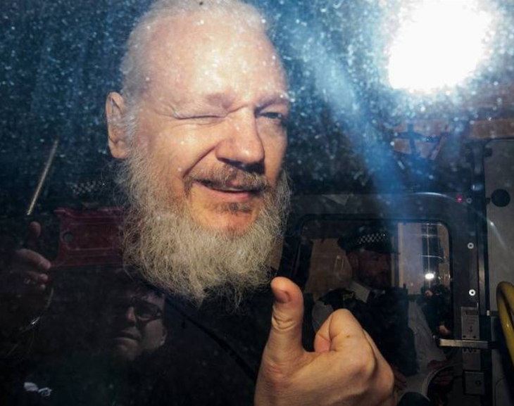 Julian Assange encontró asilo político en México