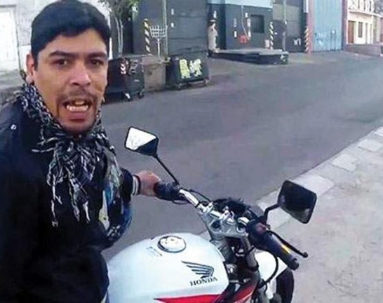 Detuvieron otra vez al motochorro mas famoso del país: le pegó a su mujer