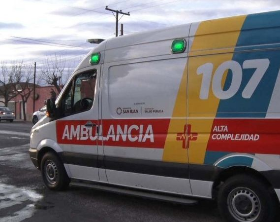 Se les cortó la dirección y terminaron en un desagüe