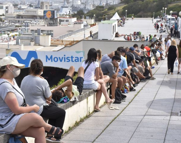Sigue la baja en casos nuevos de Covid: Hoy dieron 63.884 positivos
