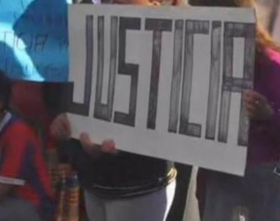 La familia del nene presuntamente abusado salió a la calle a pedir justicia