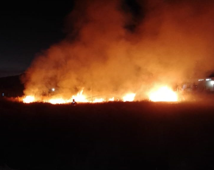 Albardón: impactante incendio alerta a los vecinos