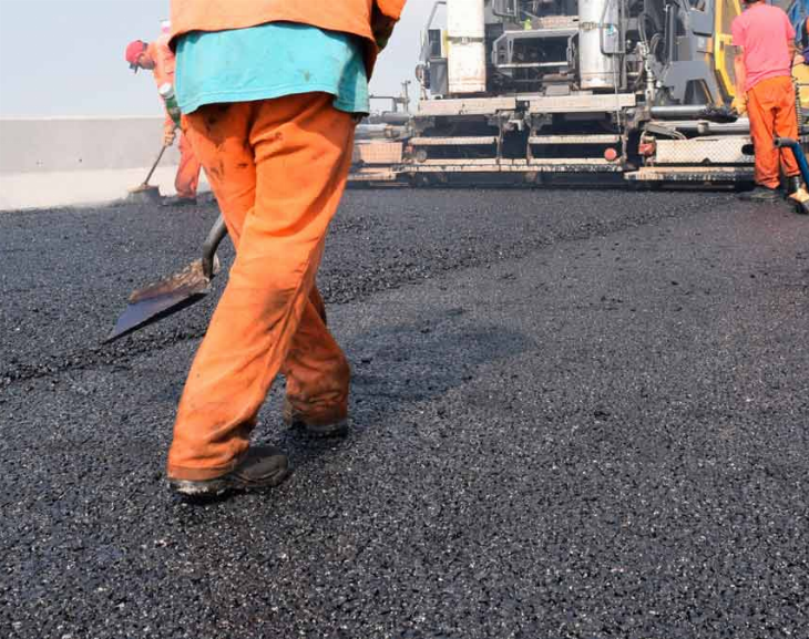 El Gobierno inició un paro activo en las obras públicas de todo el país
