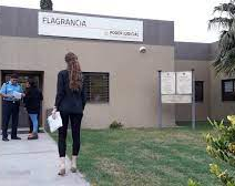 Rivadavia: llegó a su casa, golpeó a su pareja y lo juzgaron por violencia
