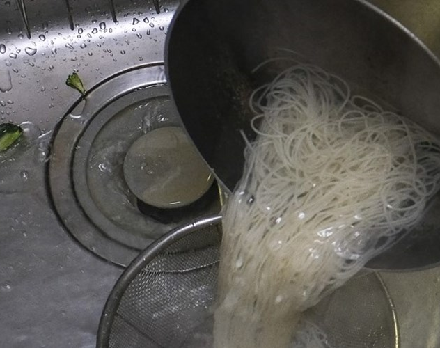 Un hombre le pidió el divorcio a su mujer porque le cocinaba siempre lo mismo