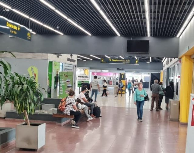 Pasajes de colectivos: salir de la provincia cuesta el doble