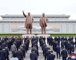 Kim Jong-un prohibió reír en Corea del Norte por el aniversario de la muerte de su padre