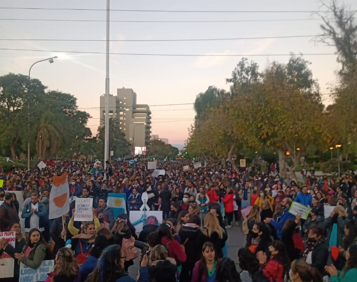 Multitudinaria marcha de autoconvocados nuevamente en San Juan