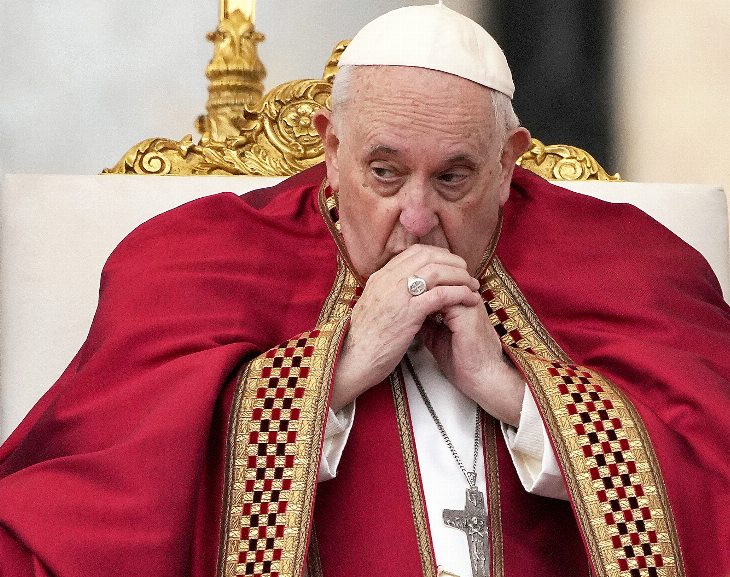 Francisco habló de su relación con Milei y puso en duda su posible viaje a Argentina el año próximo