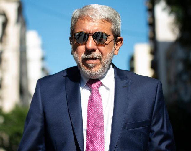 Aníbal Fernández desafió a Cristina: Si quiere ser candidata, que se presente