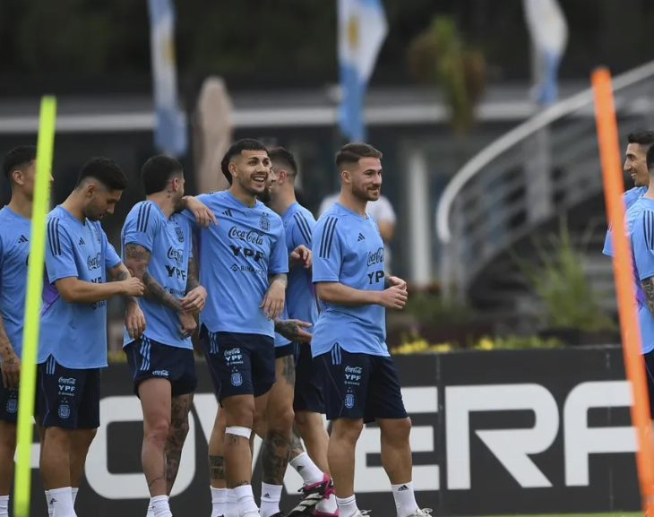 Con Messi a la cabeza, la Selección entrena en River pensando en Panamá