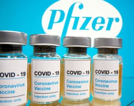 Pfizer y BioNTech presentarán hoy una solicitud de emergencia para aprobar su vacuna contra el Covid-19