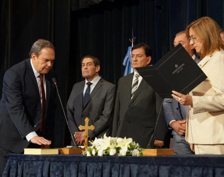 Guillermo Baigorrí juró como Fiscal General de la Corte 