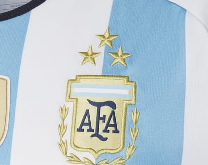 Hoy sale a la venta la nueva camiseta Argentina con 3 estrellas