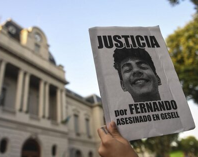 Caso Baez Sosa: los 8 rugbiers llegaron a tribunales para ser juzgados