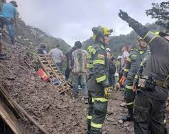 Tragedia de Pueblo Rico, Risaralda: alud de tierra ya deja 34 muertos, entre ellos varios niños
