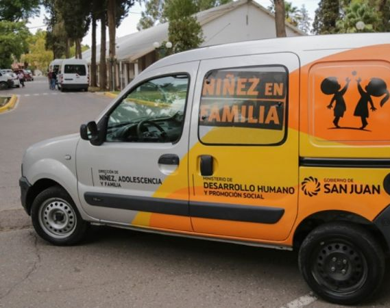 Empleados de Niñez se sumaron al reclamo por mejoras salariales
