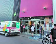 Un joven sufrió un brote psicótico en un shopping y mirá lo que pasó  