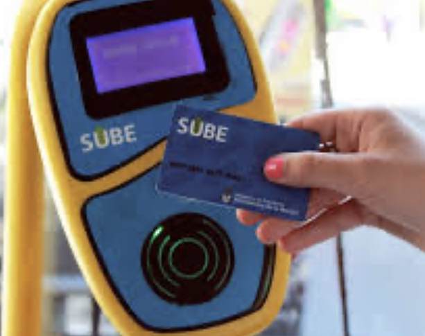 Lanzan una prueba piloto para acreditar la carga virtual de la tarjeta SUBE en los colectivos