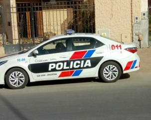 Un menor robó un lavarropa y quiso escapar por el techo, lo atraparon