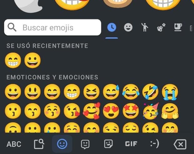 ¿Sos fanático de WhatsApp? ahora podes mandar emojis gigantes 