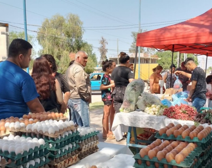 Vuelve el camión de frutas y verduras a las calles de San Juan