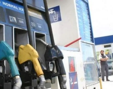 Estacioneros buscan eliminar el turno de noche para abaratar costos