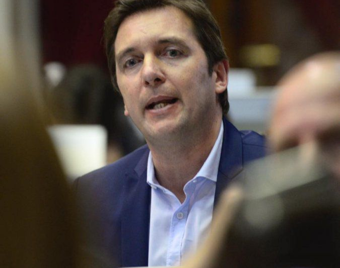 Piden la renuncia de Cáceres, tras la denuncia de su expareja