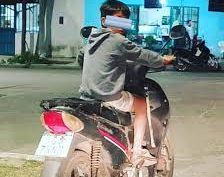 Santiago del Estero: un nene de 12 años le sacó la moto a su madre sin permiso, atropelló a un hombre y lo mató