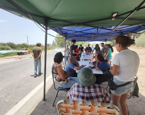 Vecinos de Jáchal reclamaron en la ruta