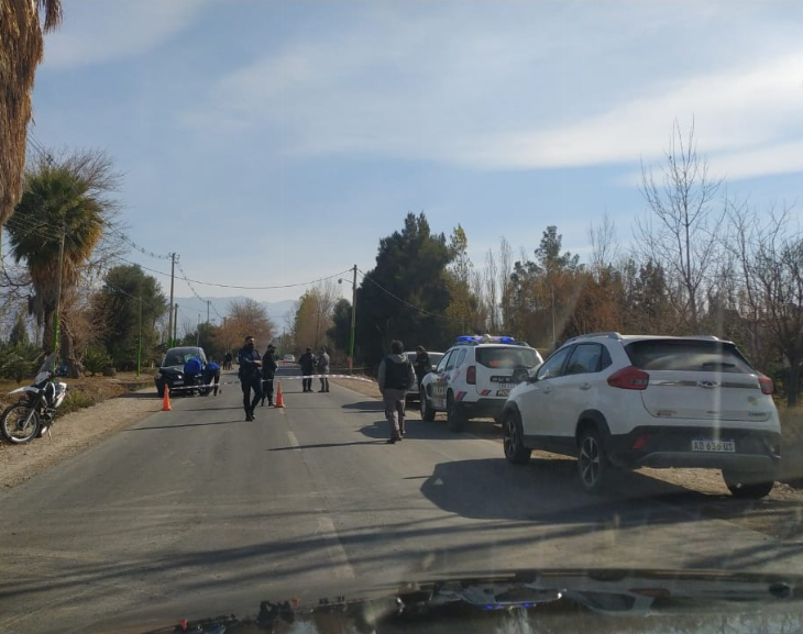 Una joven motociclista murió tras chocar con una camioneta en Pocito