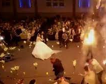 La boda donde murieron más de 100 personas por un incendio