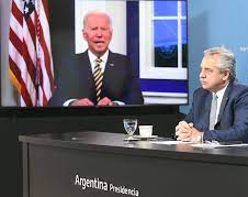 El Presidente le pidió a Biden extender plazos para pagar deuda Al FMI