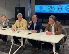 Massa se juntó con el campo y ahora se esperan avances concretos
