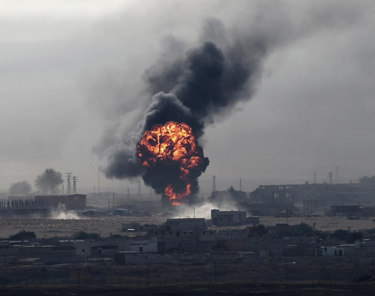 Aviones israelíes bombardean Siria tras lanzamientos de cohetes